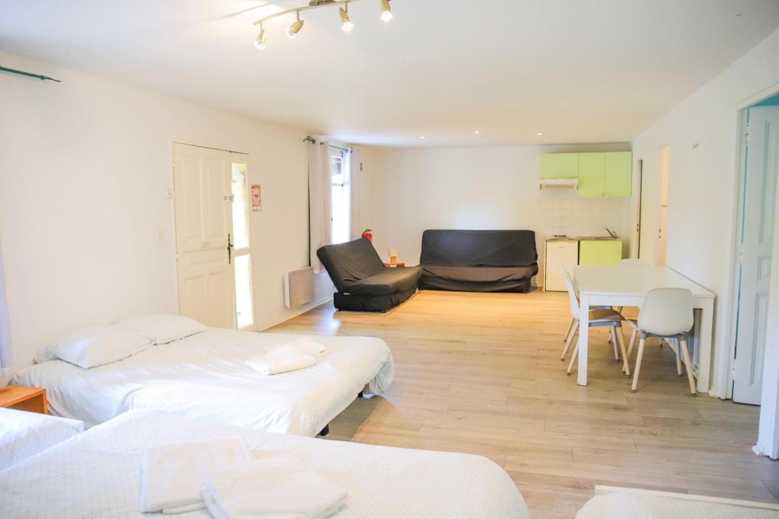 Les Cabanes Parisiennes - Chalets 1H30 From Paris - 62P Sainte-Geneviève-des-Bois Exteriér fotografie