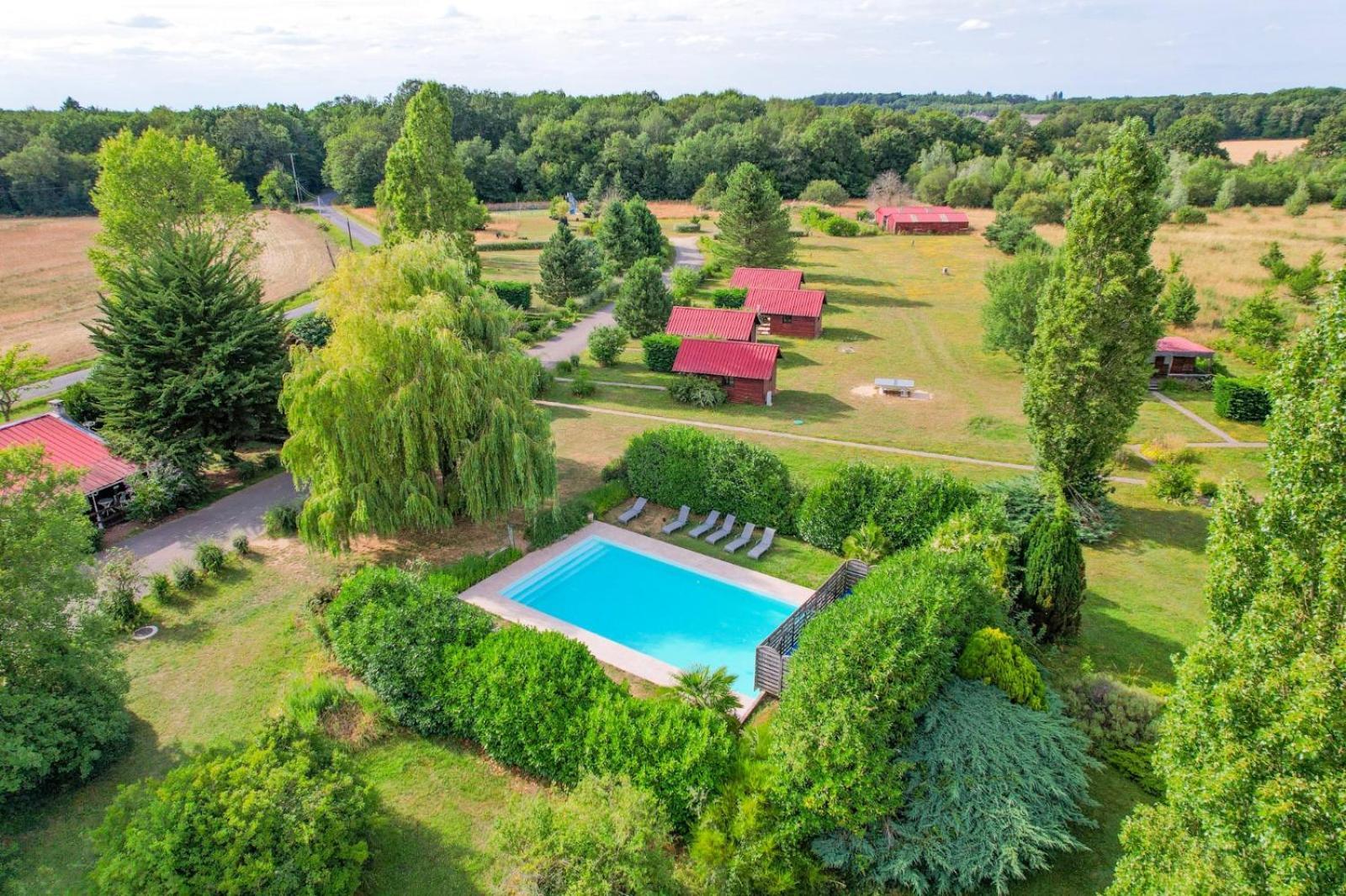 Les Cabanes Parisiennes - Chalets 1H30 From Paris - 62P Sainte-Geneviève-des-Bois Exteriér fotografie